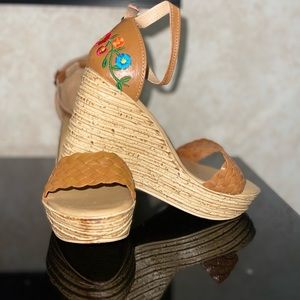 Platform heel